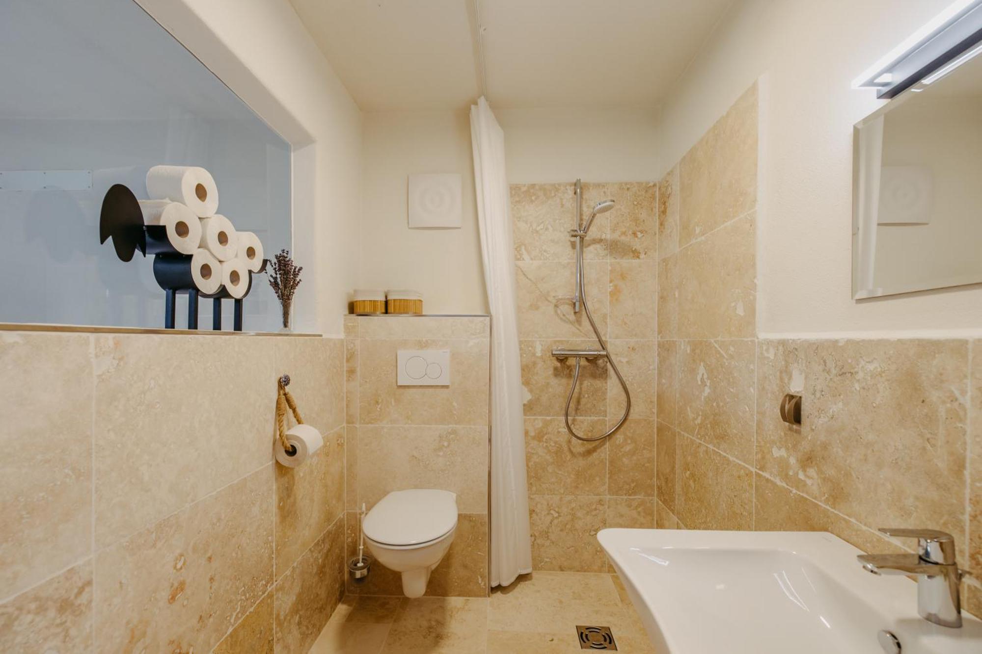 Kaeferberghof Im Burgenland, Komfortzimmer Mit Fruehstueck, Bed & Breakfast, Urlaub Am Bauernhof Eltendorf Exteriör bild
